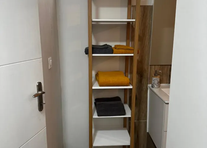 D Hôtes Du Fromental Alojamento de Acomodação e Pequeno-almoço 3*