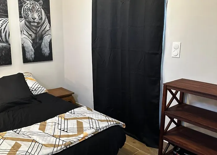 D Hôtes Du Fromental