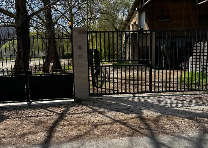 D Hôtes Du Fromental Alojamento de Acomodação e Pequeno-almoço 3*